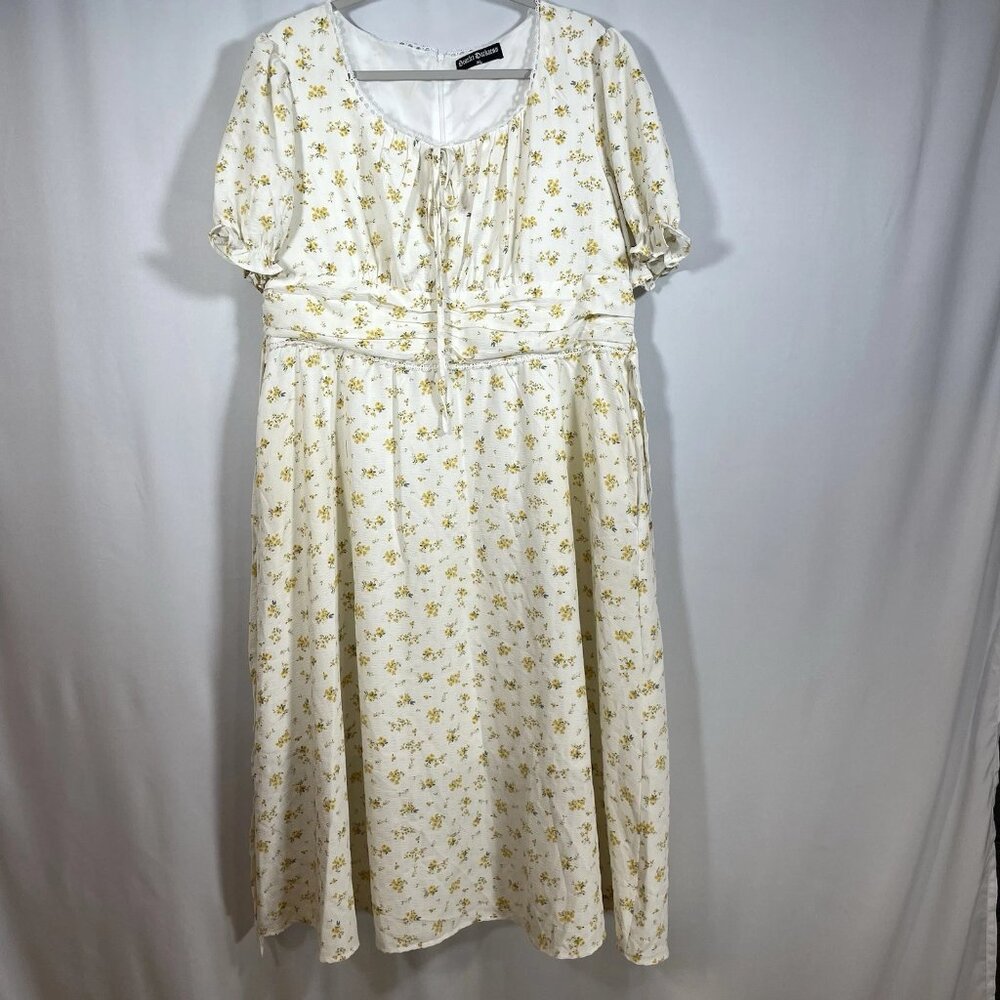 Scarlet Darkness Floral Yellow Victorian Renaissance French Cottagecore